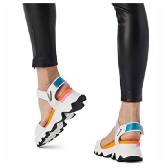 Sorel Kinetic Sandal Salt - Picture 1 of 5